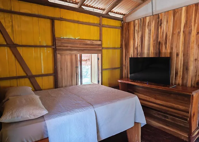 Parque Indigo Nature Lodge, Rincón De La Vieja * Liberia